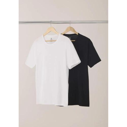 kit com 2 camisetas masculinas basicas slim hering