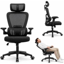 Cadeira de Escritório Presidente Ergonômica Preta Encosto Mesh Reclinável 135 Graus Cadeira Giratória com Apoio de Cabeça Braços Ajustáveis Suporte Lombar Alta Densidade Confortável