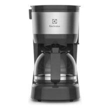 Cafeteira Elétrica Electrolux Jarra vidro, acabamento inox filtro Permanente Removível Sistema Corta Pingos Capacidade 15 xicaras 600ml ECM10 127V