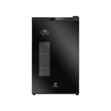 Cervejeira Electrolux Home Bar EB100 Vertical Preta 108,5L Frost Free – 110V