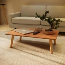 Mesa De Centro Inaugura Móveis 80×42 Com Pés de Madeira