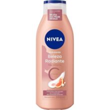 NIVEA Hidratante Corporal Beleza Radiante Pele Uniforme 200ml – Para a beleza da pele negra, uniformiza o tom da pele em 2 semanas e repara as áreas ressecadas, com vitamina C
