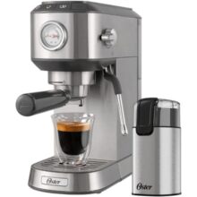 Oster Kit Cafeteira Espresso Compacta e Moedor de Café Elétrico Oster – 220V
