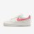 Tênis Nike Air Force 1 ’07 SE Feminino