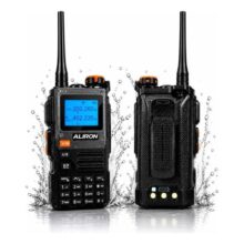 Walkie Talkie Rádios Comunicador KIT COM 2 Unidades Radinho walk talk COMPLETO Fone Microfone e Acessórios – Radio De Comunicação Longo Alcance Comuni
